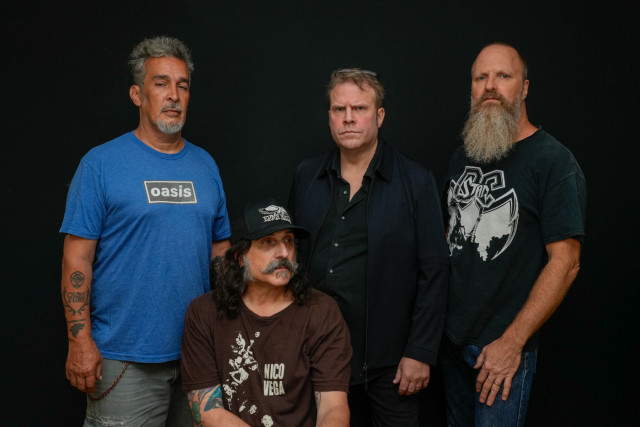 Foto: Bob Julia photo