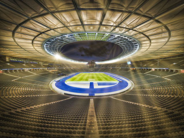 Foto: Michael von Hassel_Olympiastadion E_Berlin_2018 (c) courtesy of the artist and anna laudel gallery